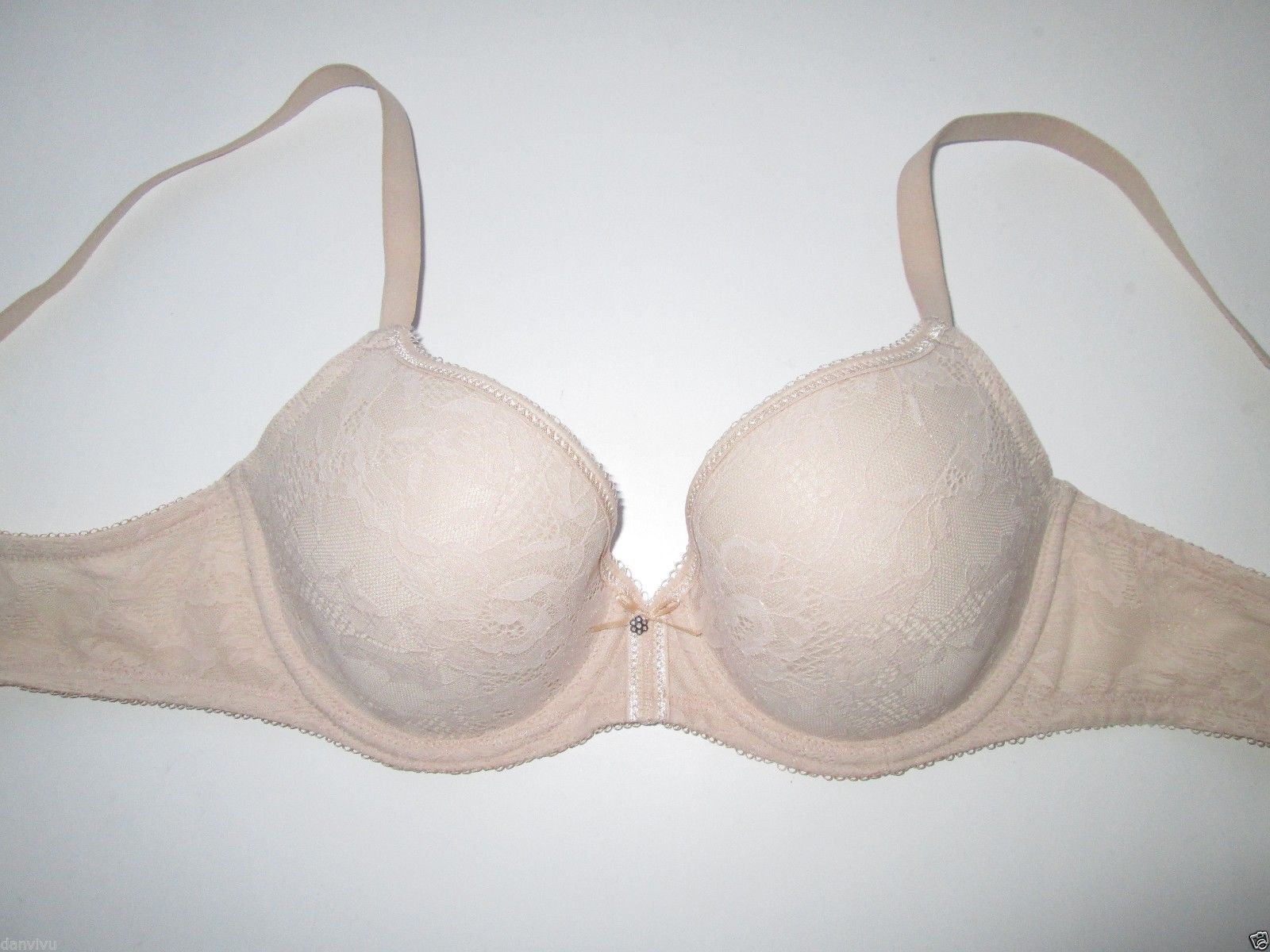 Wacoal Finesse Bra: 2 listings