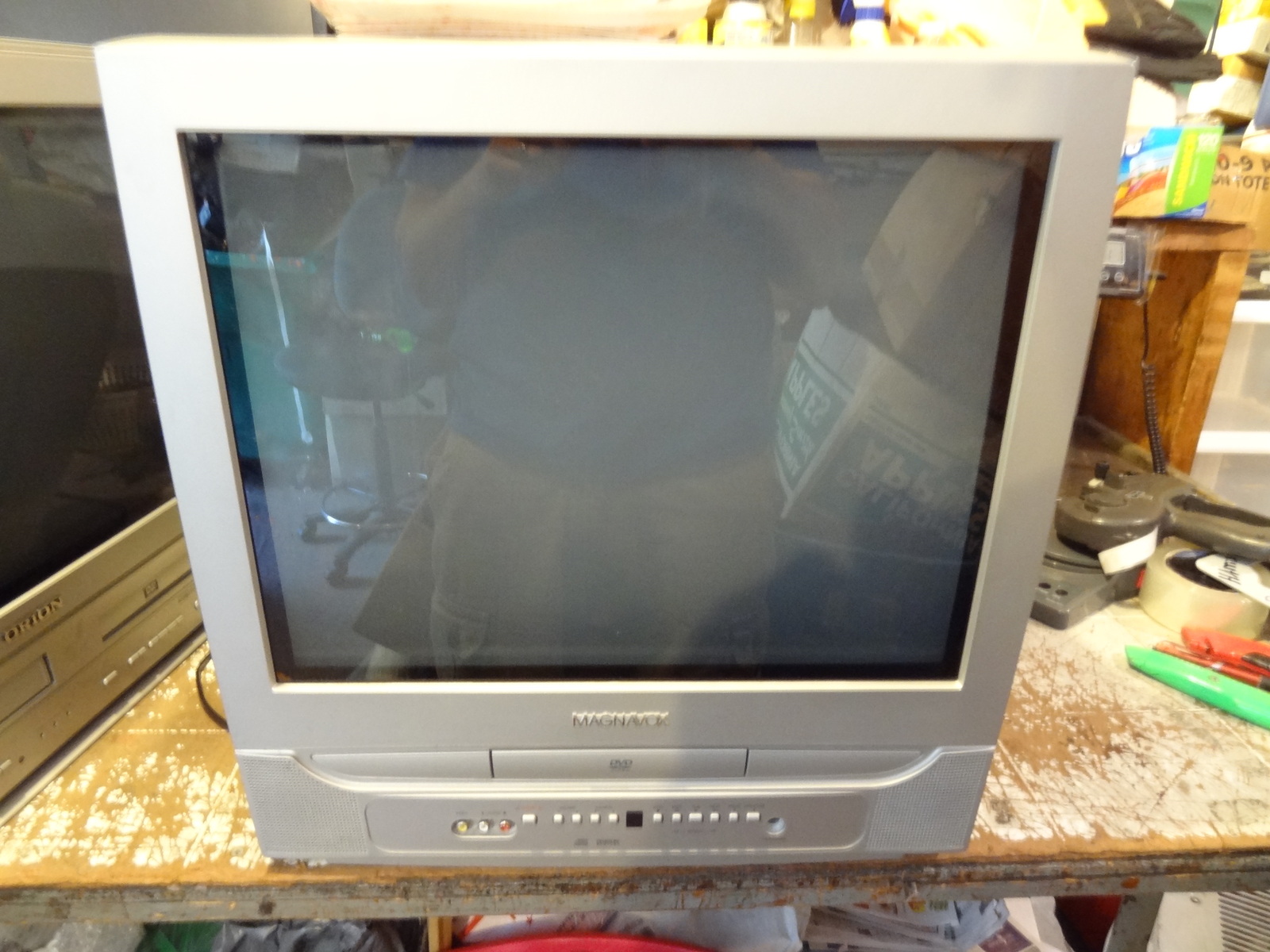 Magnavox Dvd Tv Combo Unit Built In Dvd And 50 Similar Items