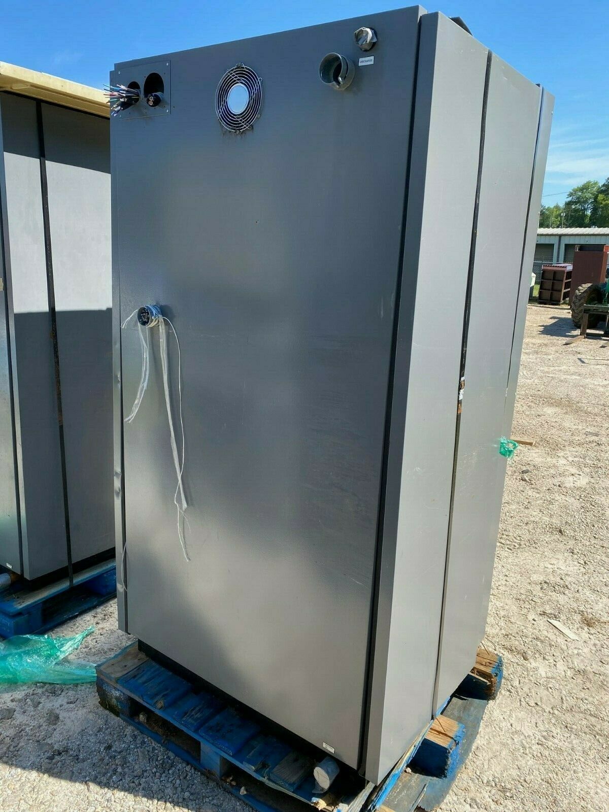 Hussmann HAV06SM01 Protocol Grocery Store Refrigeration Rack System