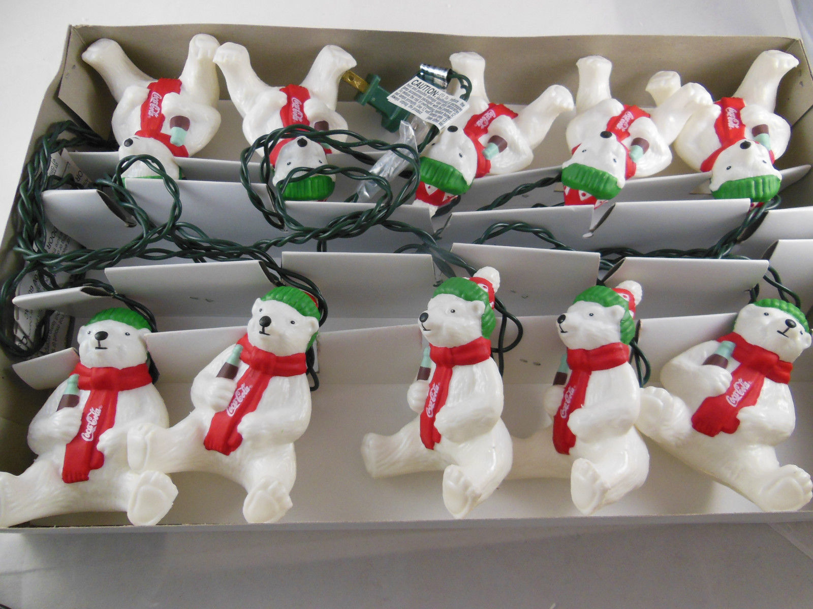 COCA COLA PATIO Christmas tree LIGHT set POLAR BEARS 10 LIGHT string Mint in Box Lamps & Lighting
