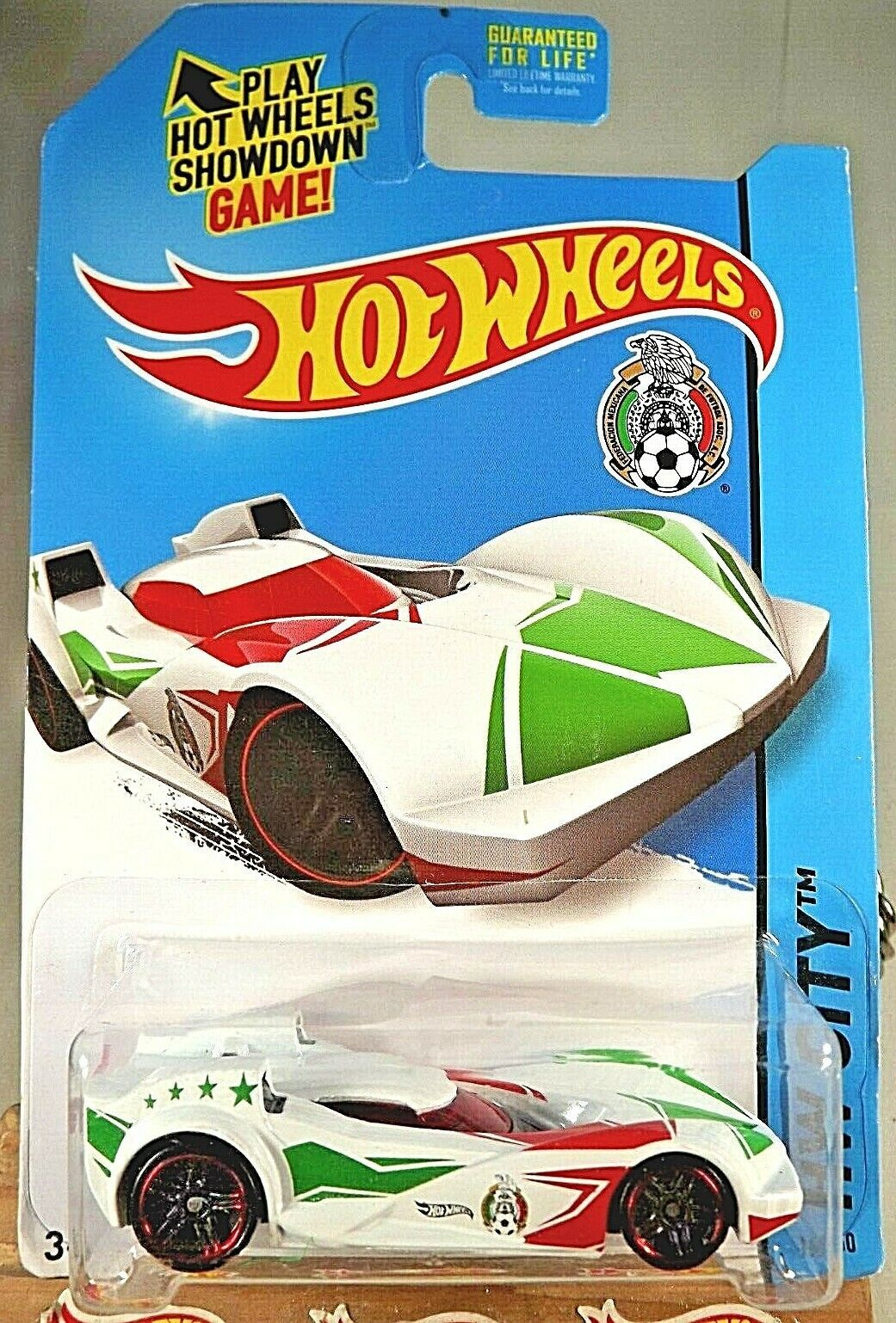 2014 Hot Wheels #16 HW City-HW Goal SCOOPA Di FUEGO White Variant w ...