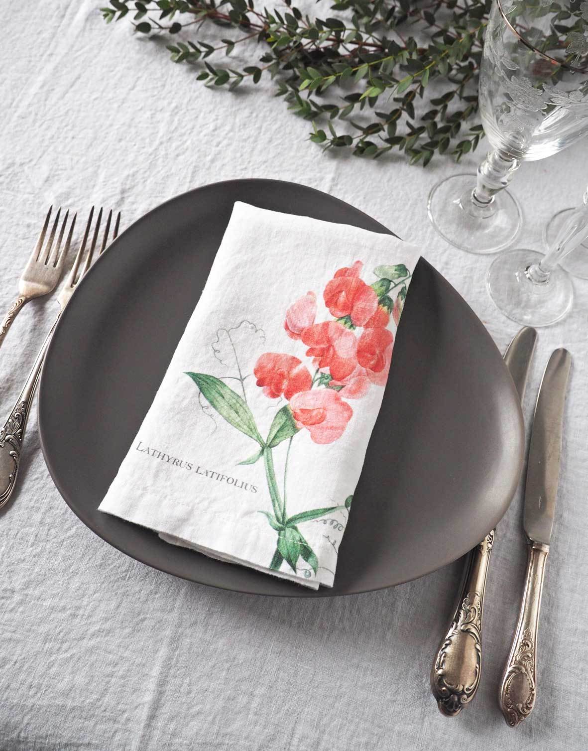 Set of Linen Napkins with Pink Flowers, Floral Cloth Dinning Napkins