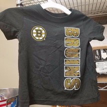 New Boy's NHL Boston Bruins Toddler T Shirt Boys 2T - $11.64