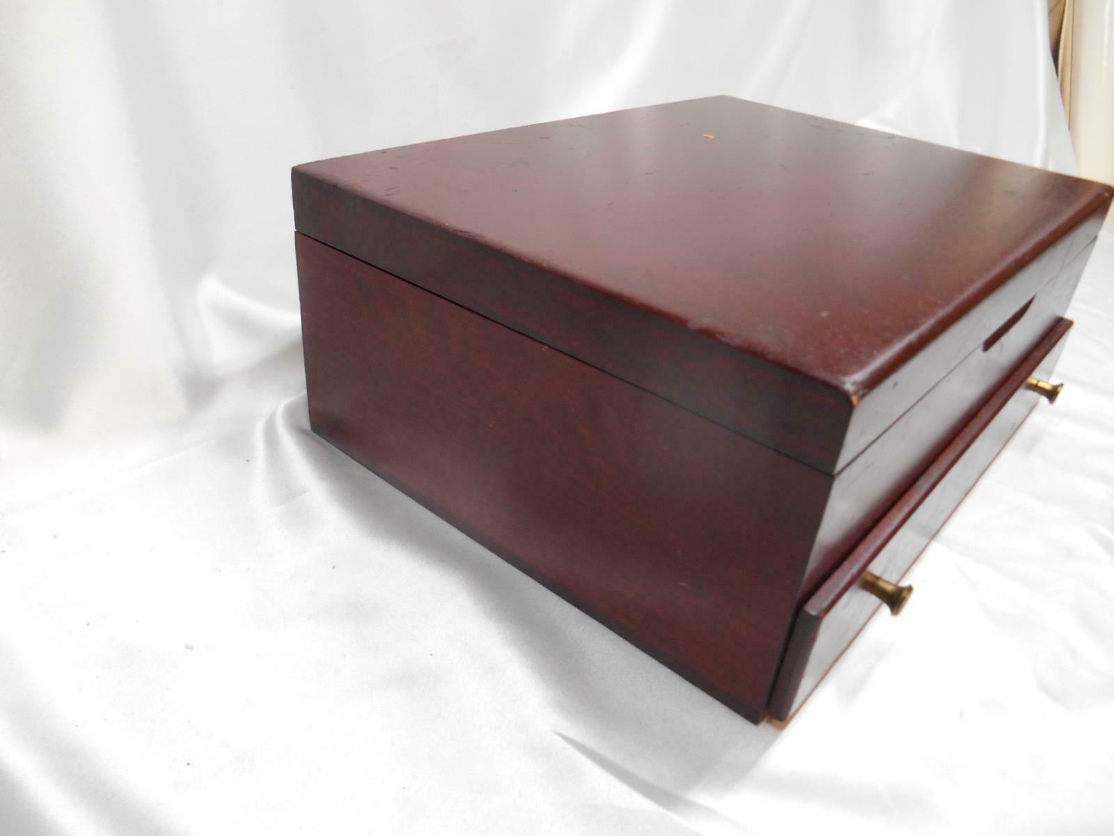 Old Vtg PACIFIC SILVERCLOTH TARNISH PROOF WOOD FLATWARE SILVERWARE