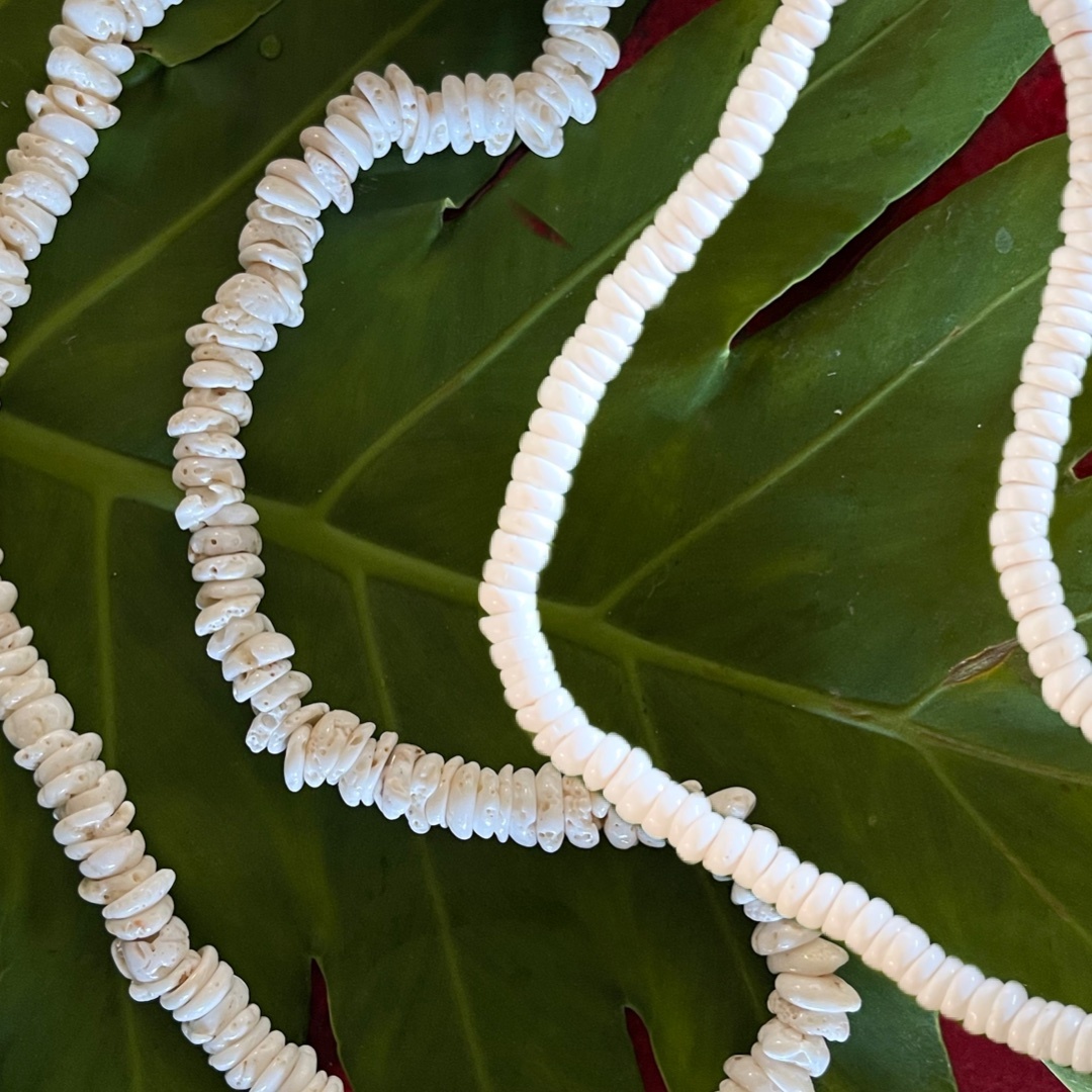 da Hawaiian Store Premium Quality Heishi Puka Shell Necklace (20 smooth or 24
