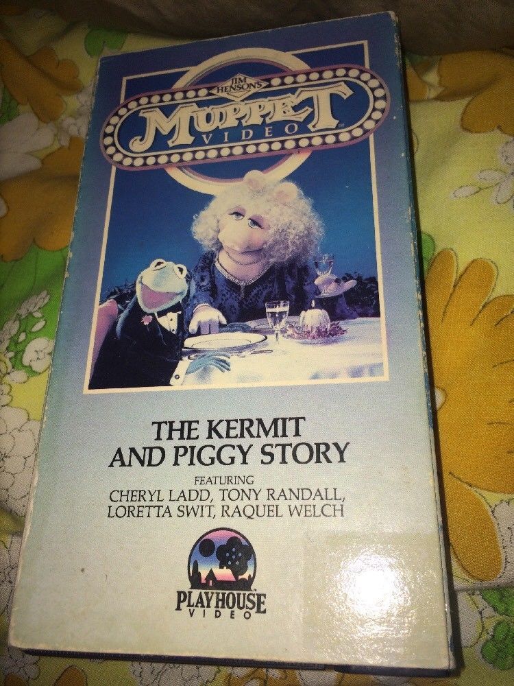 Jim Hensons Muppet Video The Kermit and Piggy Story VHS Tape Playhouse