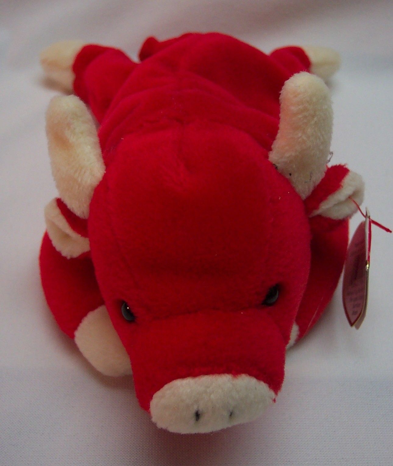 TY Beanie Babies SNORT THE RED BULL 9" Bean Bag Stuffed Animal 1995 NEW
