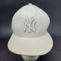 New Era MLB Basic NY New York Yankees Baseball Cap Size 7.5 White on White - $25.00
