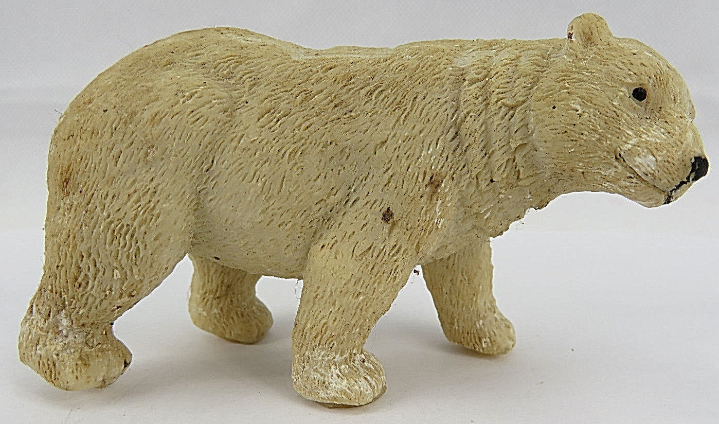 Vintage POLAR BEAR Figurine Resin Composite 3 1/2" long Animals