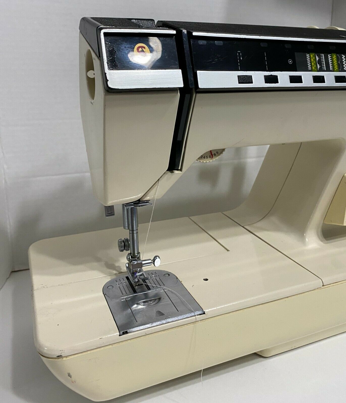 Singer TouchTronic 2000 Memory Sewing and similar items