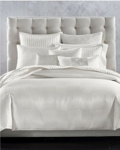 Primary image for Hotel Collection Channels Internal Ties Zipper Close Full/Queen Duvet Cover $420