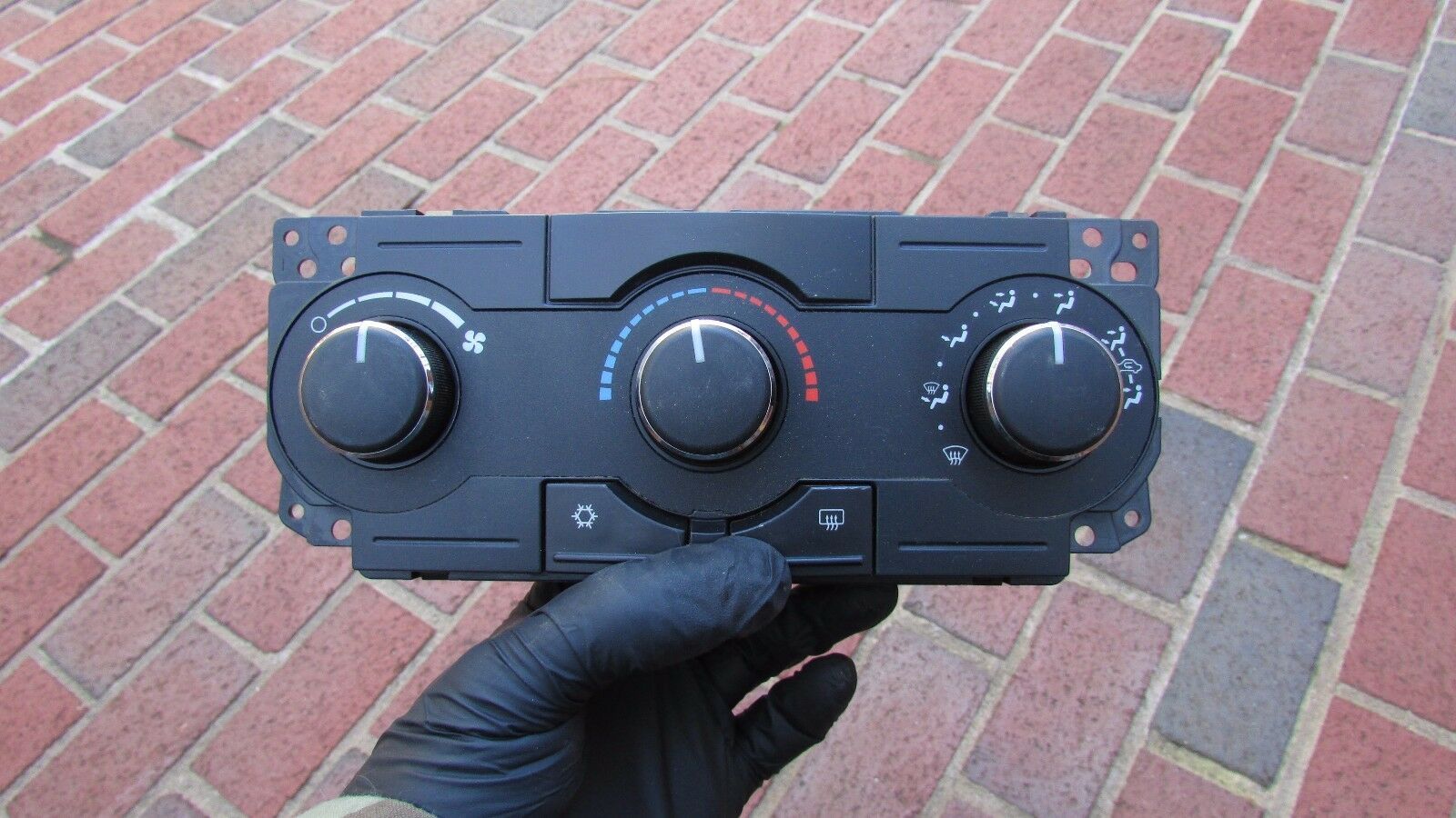 3833C JEEP COMMANDER 08 09 10 OEM TEMP AC HEAT AIR CLIMATE CONTROL