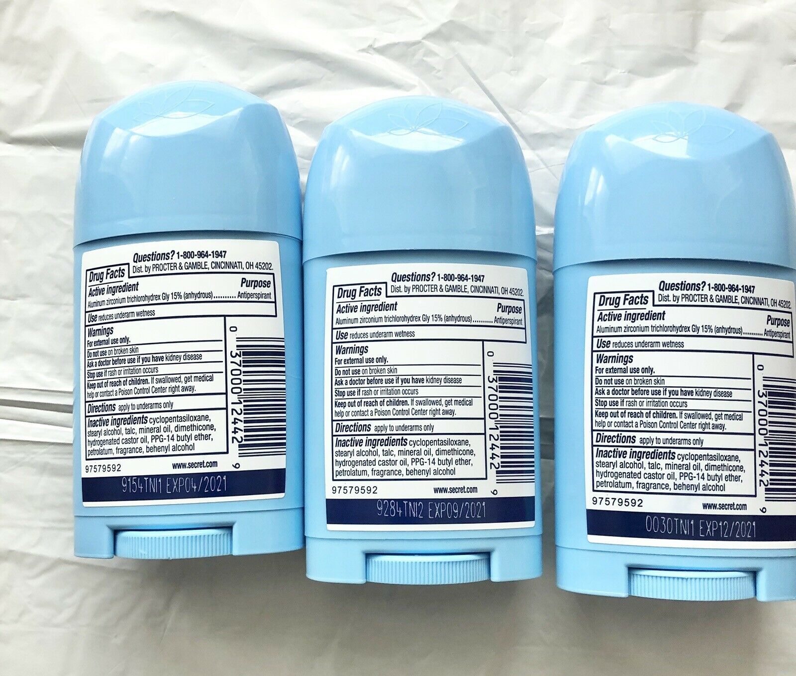 Secret Solid Antiperspirant underarm Deodorant Powder Fresh 1.7oz Lot