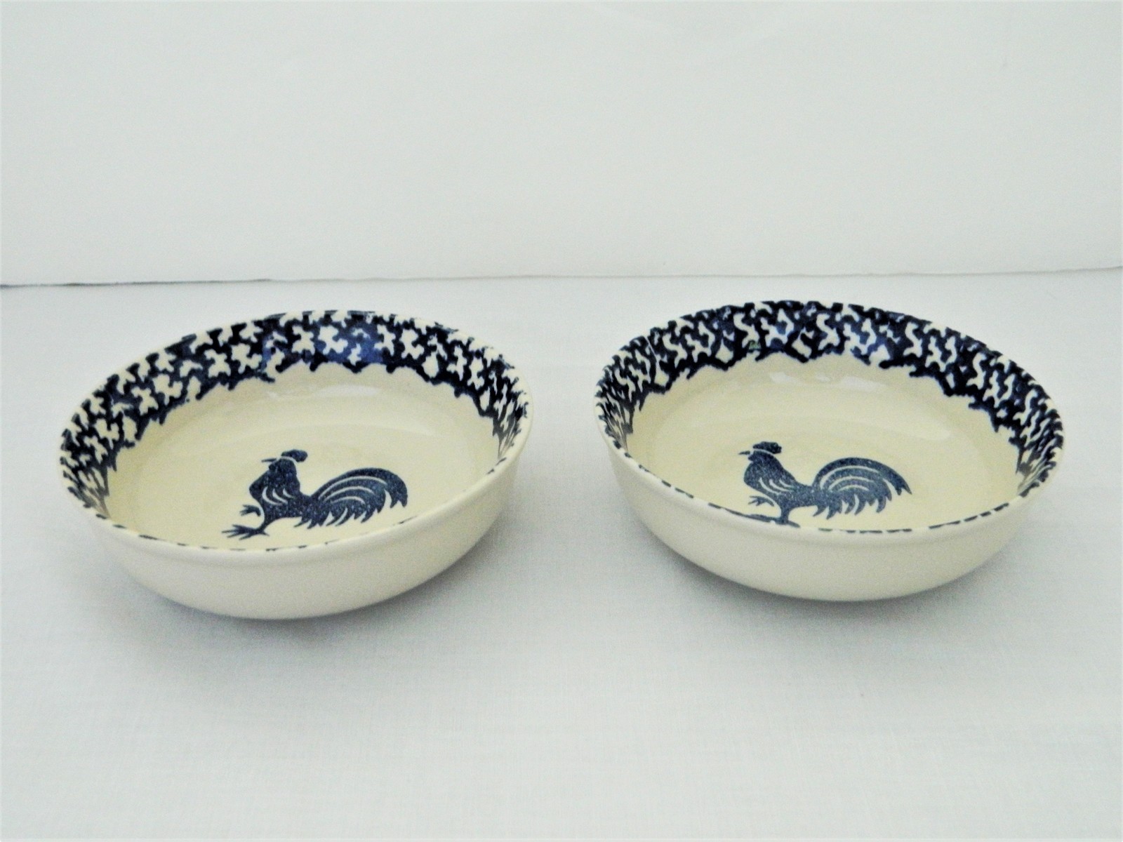 Folk Craft Tienshan 2 Cereal/Soup Bowls Sponge Blue Rooster Bowls