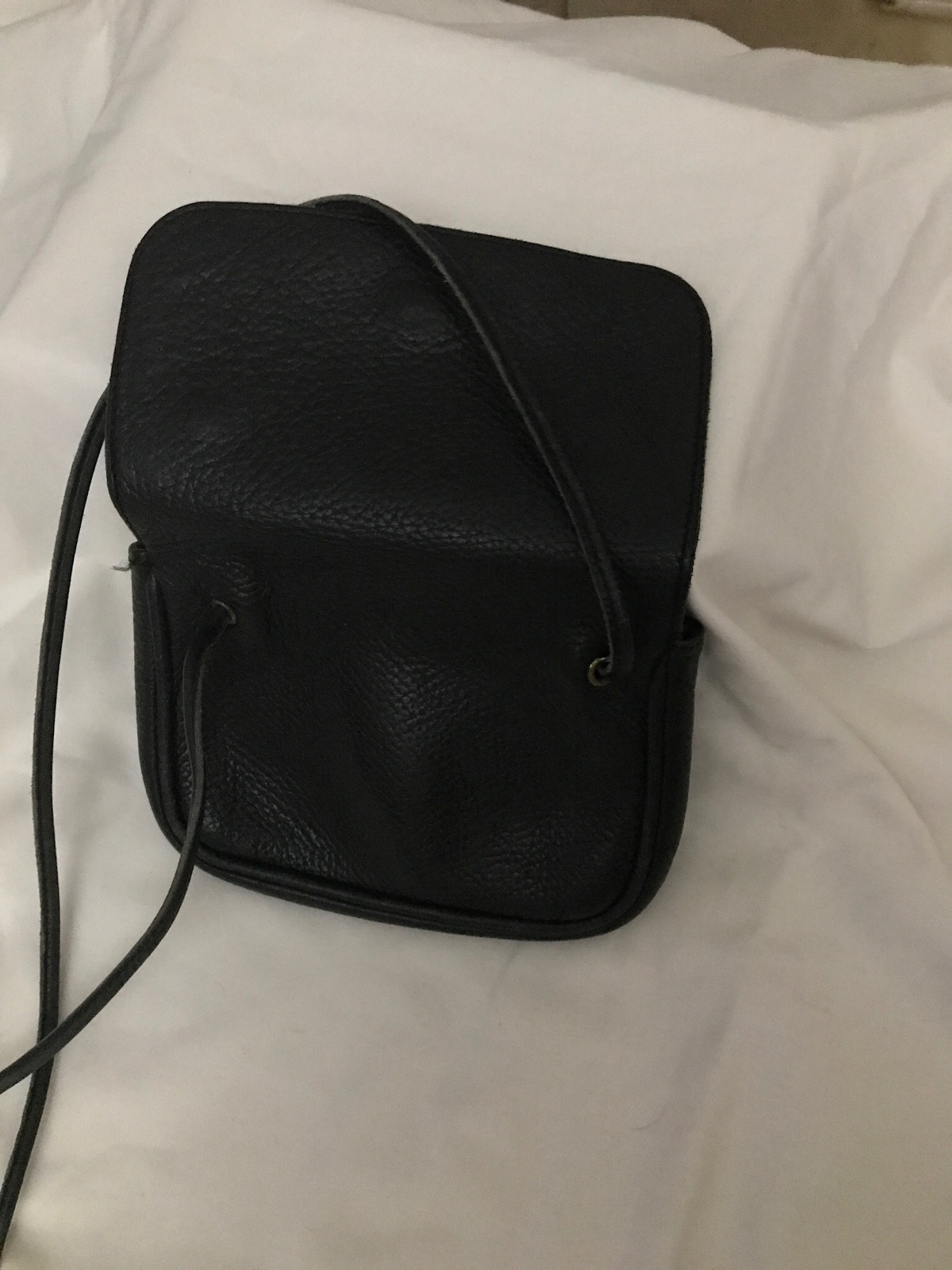 Authentic Roots Black Leather Crossover - Handbags & Purses