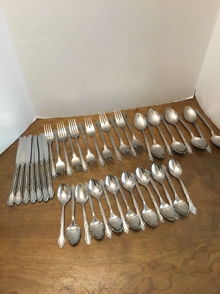 Rogers Stainless Korea Flatware AUBERGE Lot of 41 Pieces Spoons Knives Forks Flatware