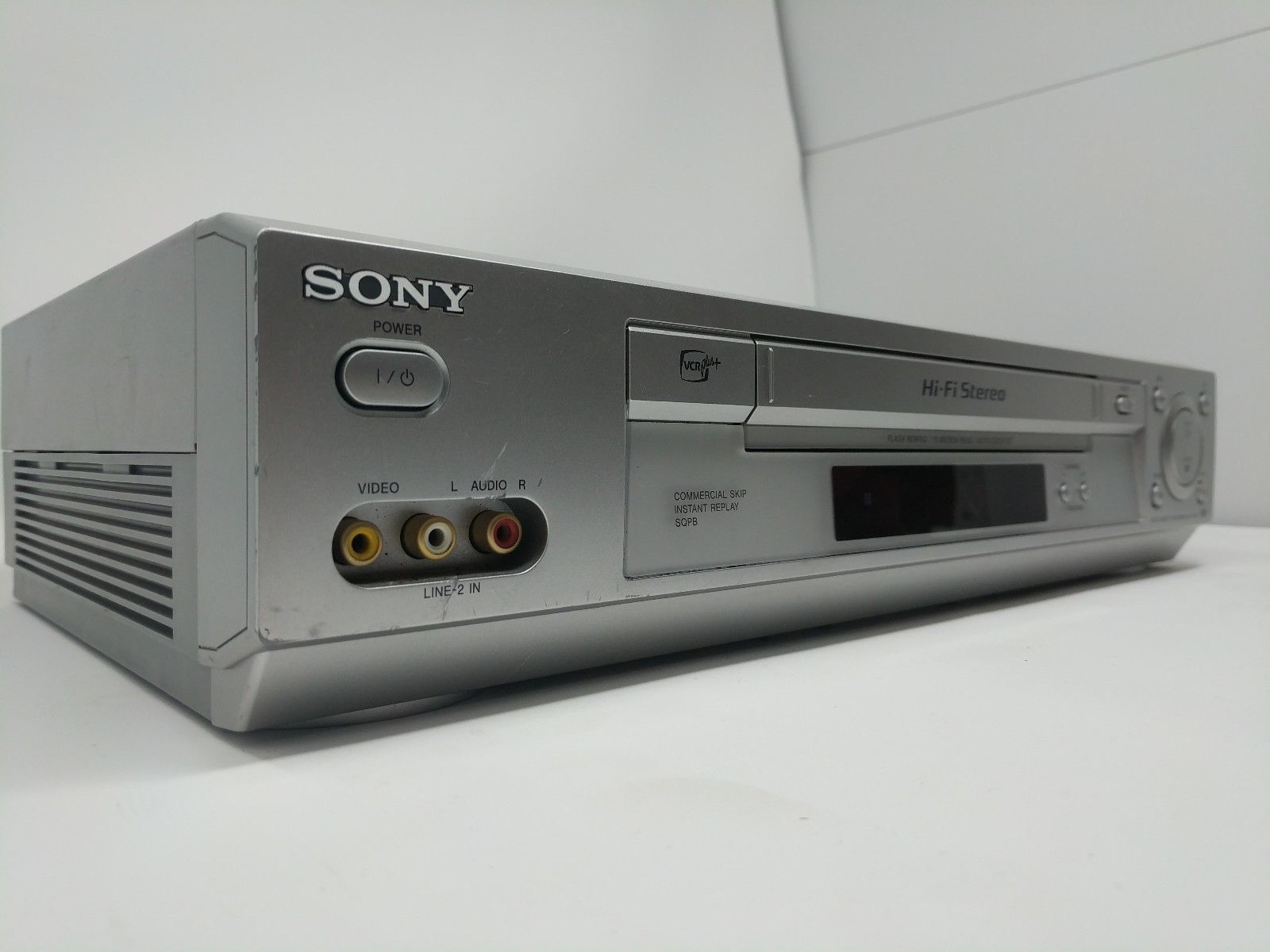 Sony Slv N700 Vcr 4 Head Hi Fi Stereo Commercial Skip Video Vhs Player Recorder Vcrs 2720