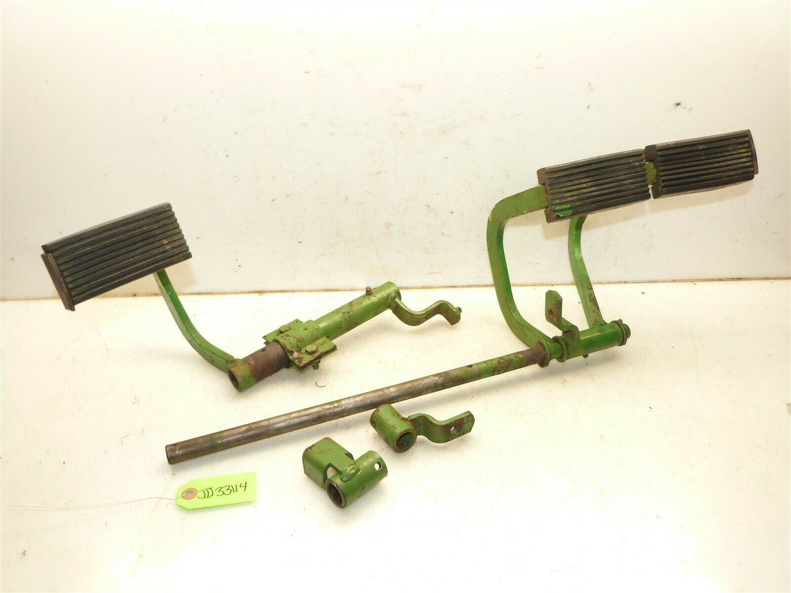 John Deere 140 H3 Tractor Brake Pedals Parts & Accessories