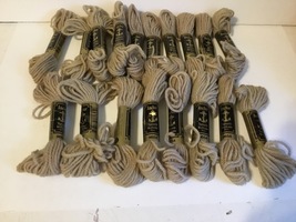 Anchor Tapisserie Wool Laine # 9654 set of 18 tan - $5.90