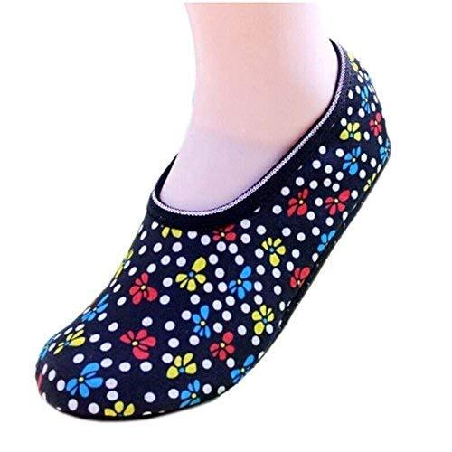 PANDA SUPERSTORE 2 Pairs Flower and Dots Pattern Yoga Socks Closed Toe Non-Slip