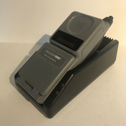 Vintage Motorola F09HLD8416AG Digital Personal Communicator Phone ...