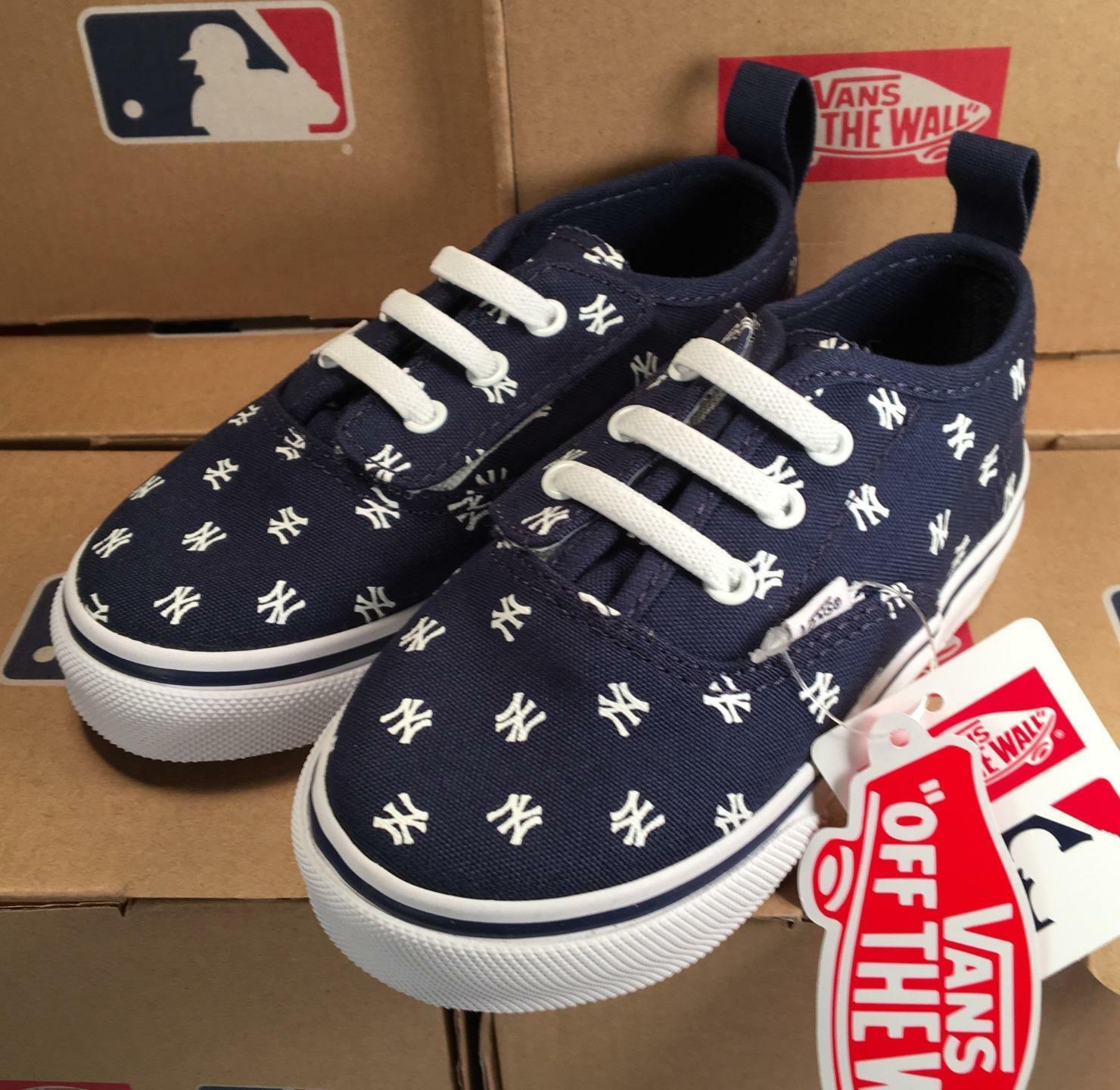 Vans New York Yankees MLB Toddler V Lace Authentic Sneakers Laced Slip ...