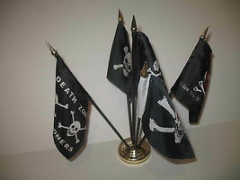 Pirate Pirates Jolly Roger Set 5 Different Flags 4"x6" Desk Set Table Gold Base - £8.71 GBP