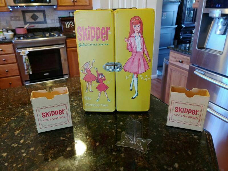 1964 barbie and skipper carrying case