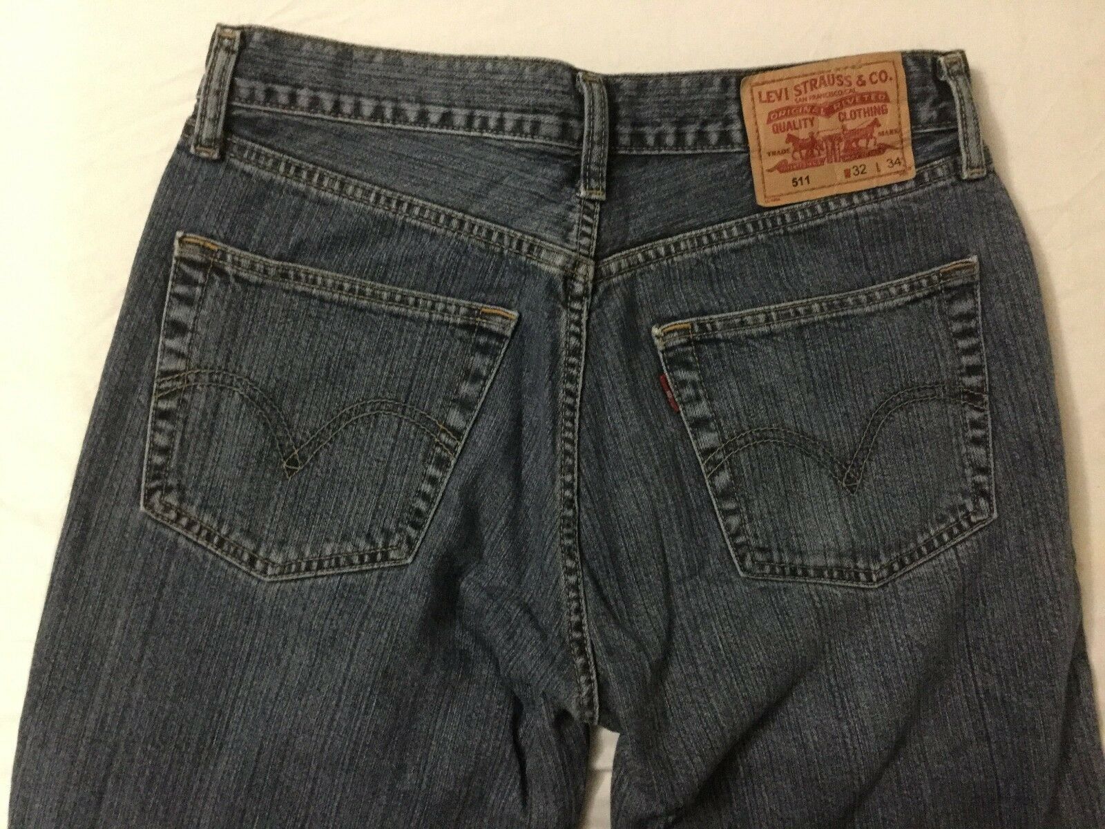 Levi 511 Jeans Mens size 32x34  - $29.70