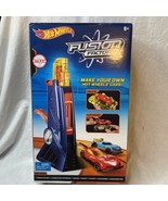 Hot Wheels Fusion Factory Car Maker Mattel DGC96  - $28.83