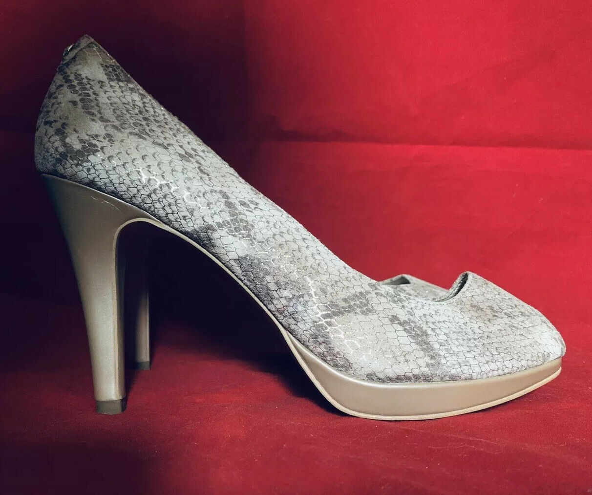 anne klein snakeskin heels