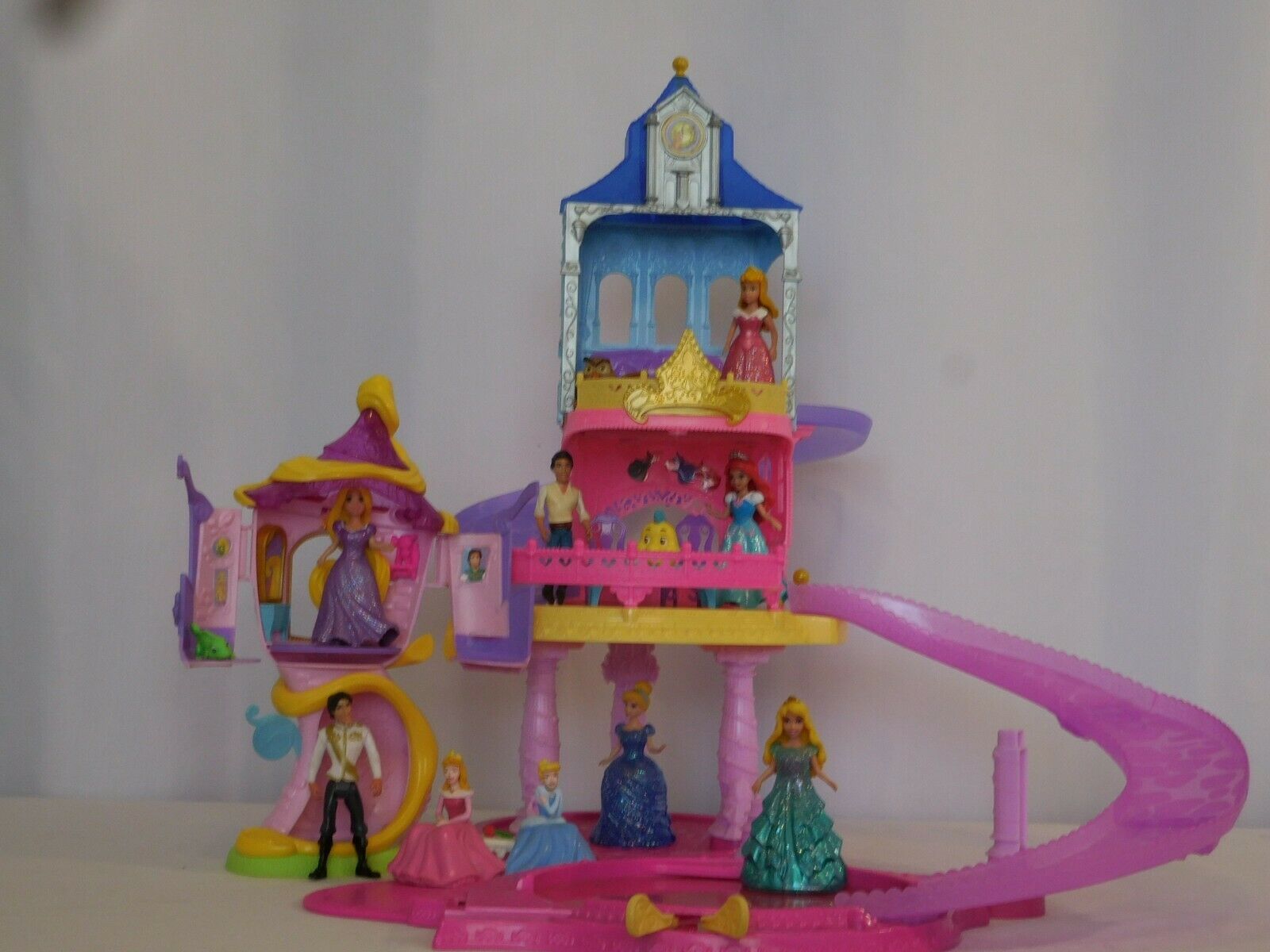 disney glitter glider castle