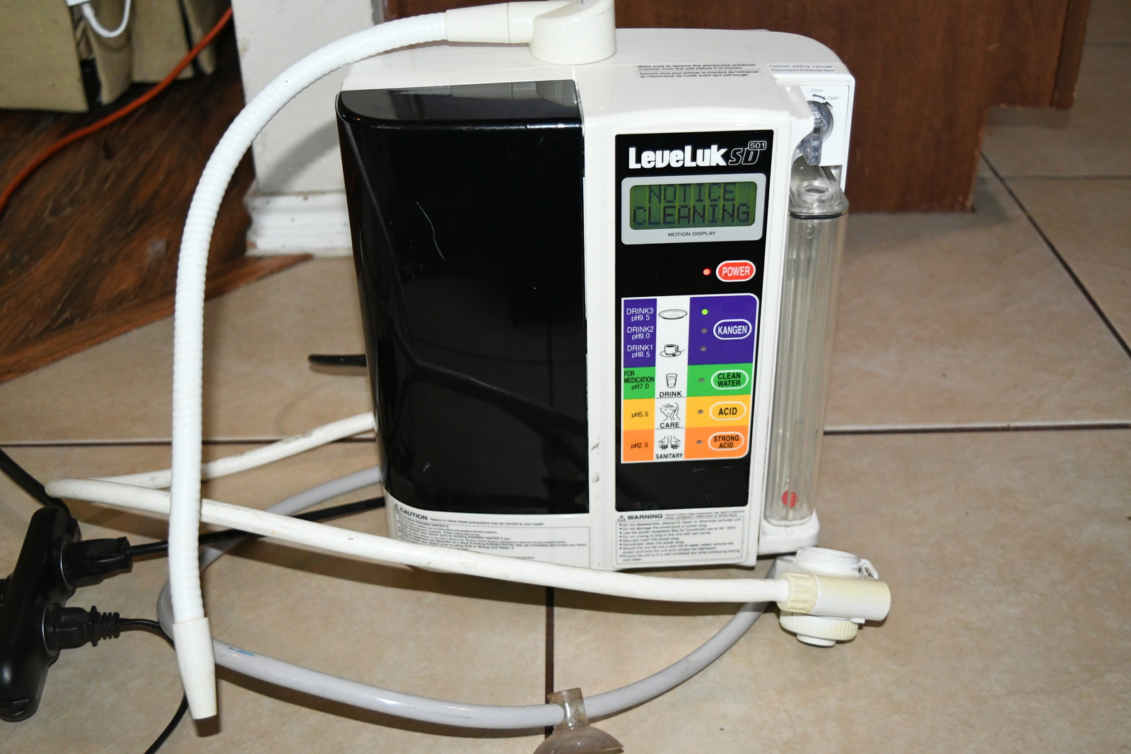 Enagic LeveLuk SD501 TYH401 Ionized Kangen Alkaline Water Generator