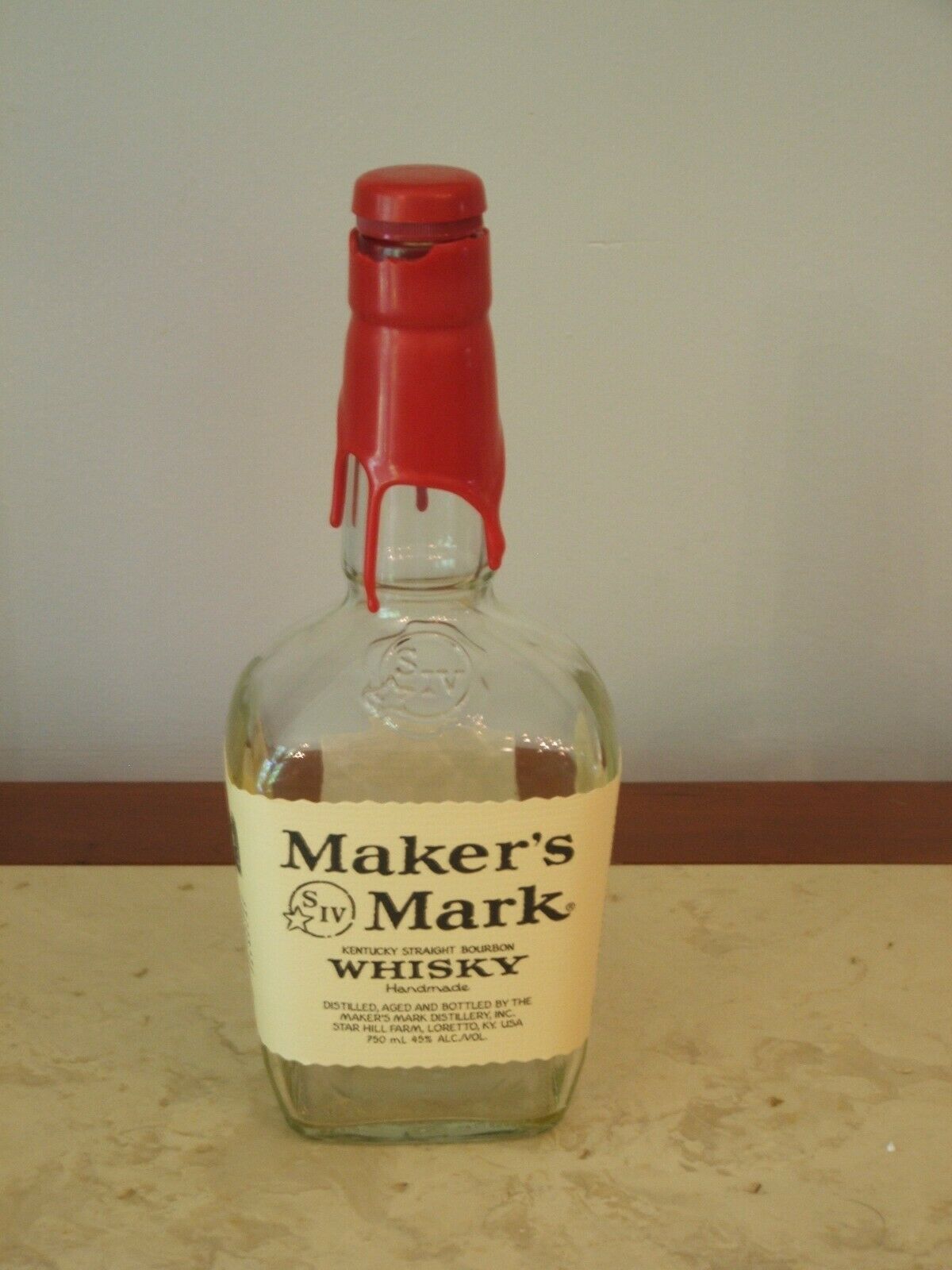Primary image for MAKERS MARK EMPTY BOTTLE 750ML W/CAP COLLECTIBLE CRAFTS PARTY FAVORS DISPLAY