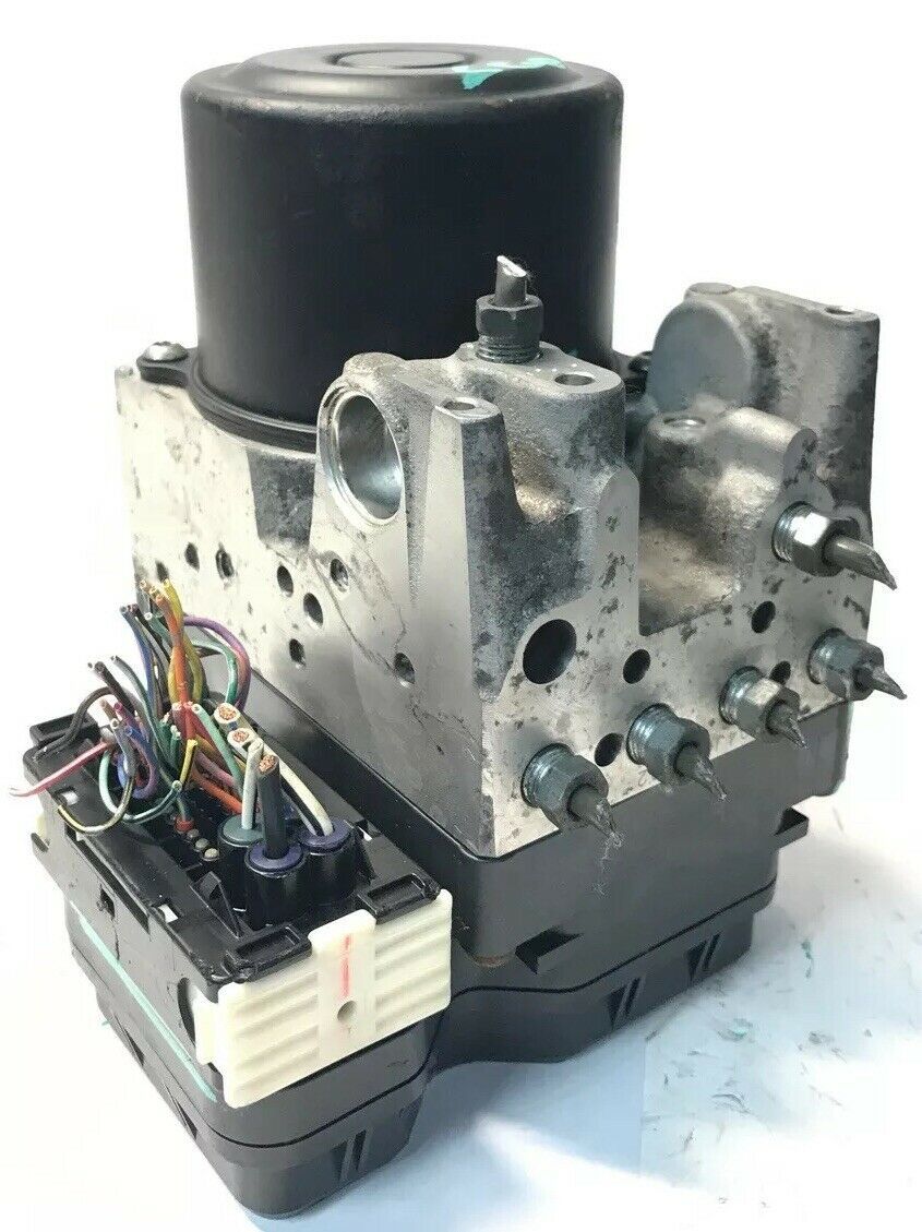 06 2006 Toyota Highlander 3.3L ABS Anti Lock Brake Pump Module | 44540 ...