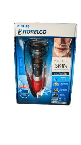 ⚡️ Philips Norelco 4200 Shaver,Shave Wet Or Dry,AT811/41 Open Box  - $94.05