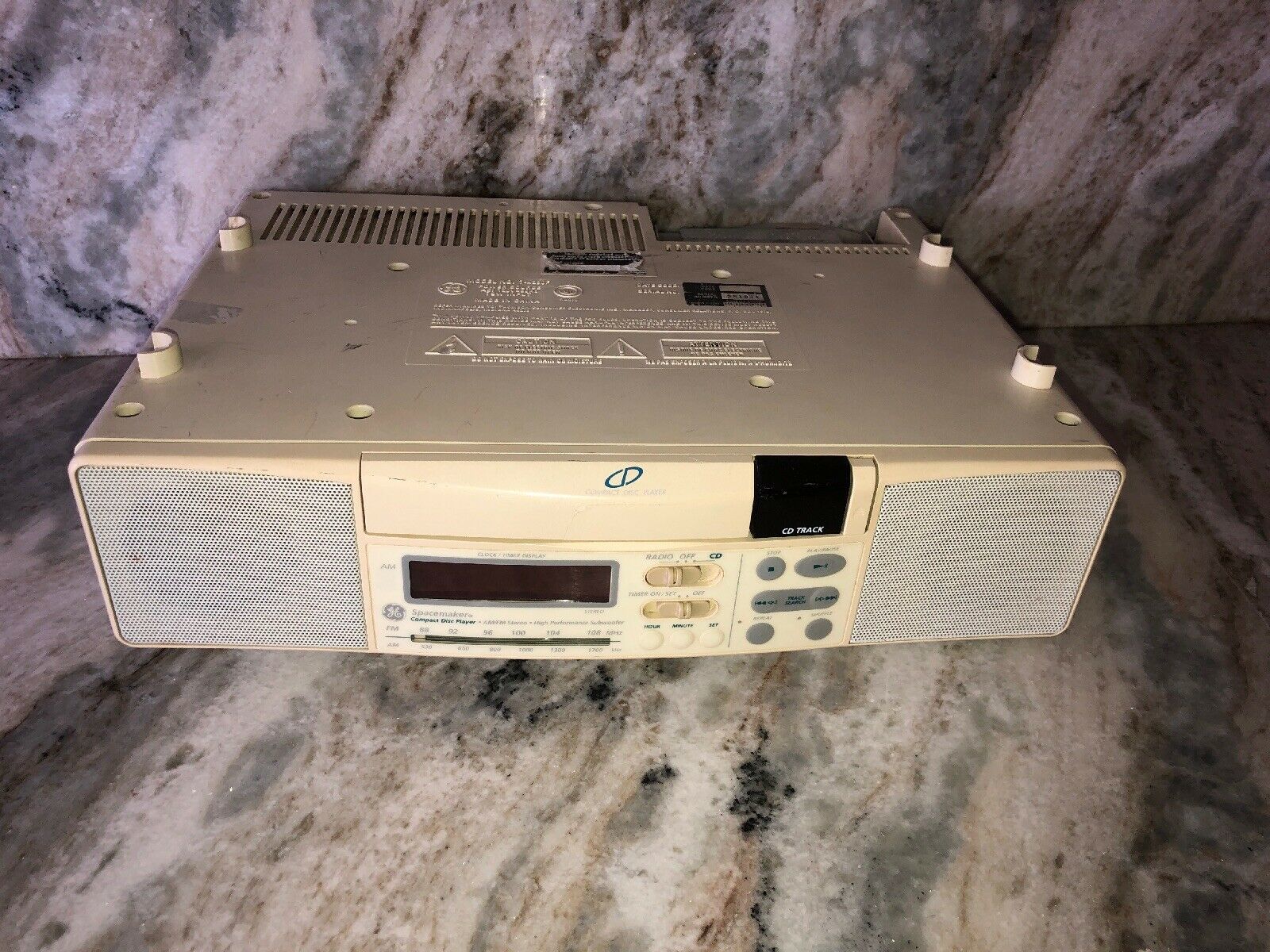 GE Spacemaker CD Player AM FM Stereo Radio 7 4290F High Performance