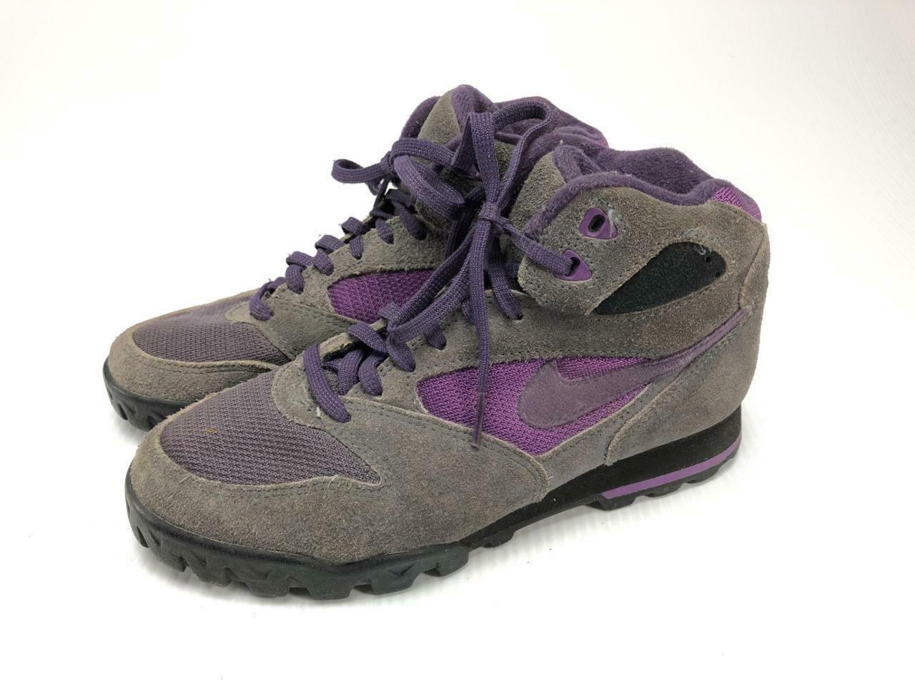 nike caldera hiking boots