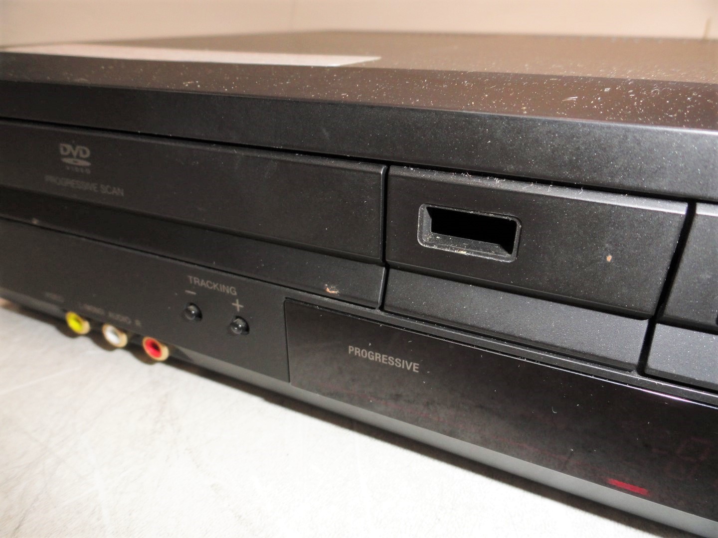 Sony SLVD380P DVD Player Video Cassette Recorder Limited Testing ASIS DVD & Bluray Players Sony SLVD380P DVD Player Video Cassette Recorder Limited Testing ASIS DVD & Bluray Players