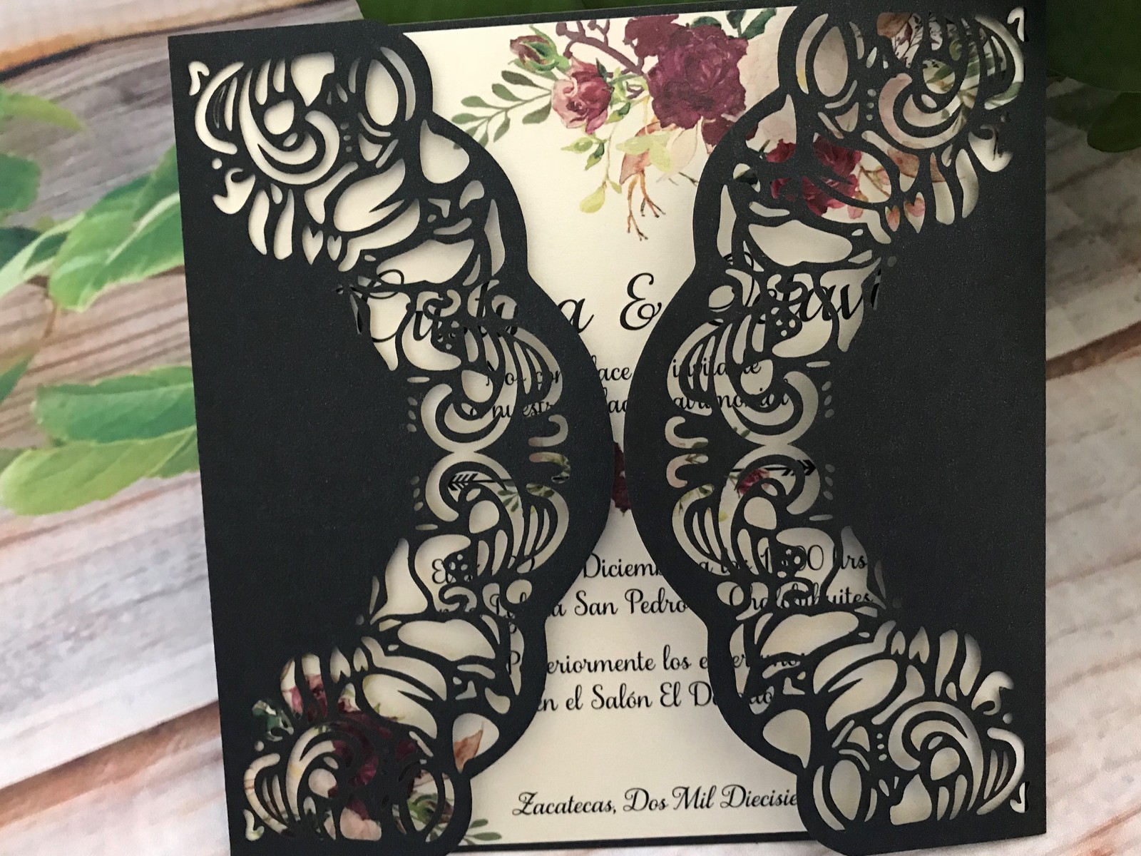 Black handmade invitation cards,laser cut Wedding Invitation,pack of 50pcs