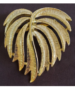 Gold Tone Floral Palm Leaves Brooch Pin  1.75&quot; x 2&quot; - $8.90