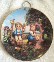 MJ Hummel Little Companions Plate 1991 &quot;Apple Tree Boy and Girl&quot; w/Hanger - $5.87