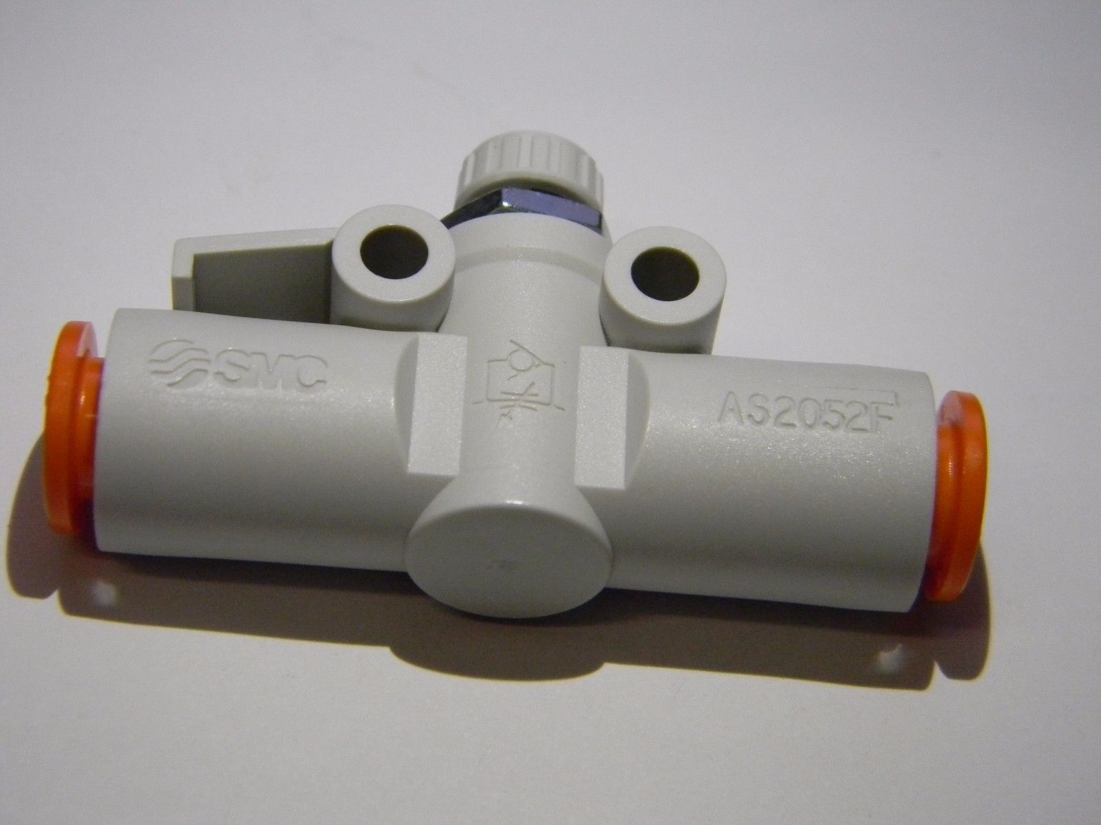 SMC Pneumatics 5/16" Tube OD x 1/4" Body Flow and Speed Control Valve