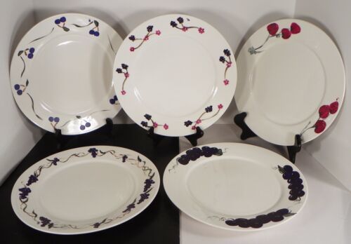 Berries and Flowers Dinner Plate (s) LOT OF 5 Mulberry Home Collection - $34.60