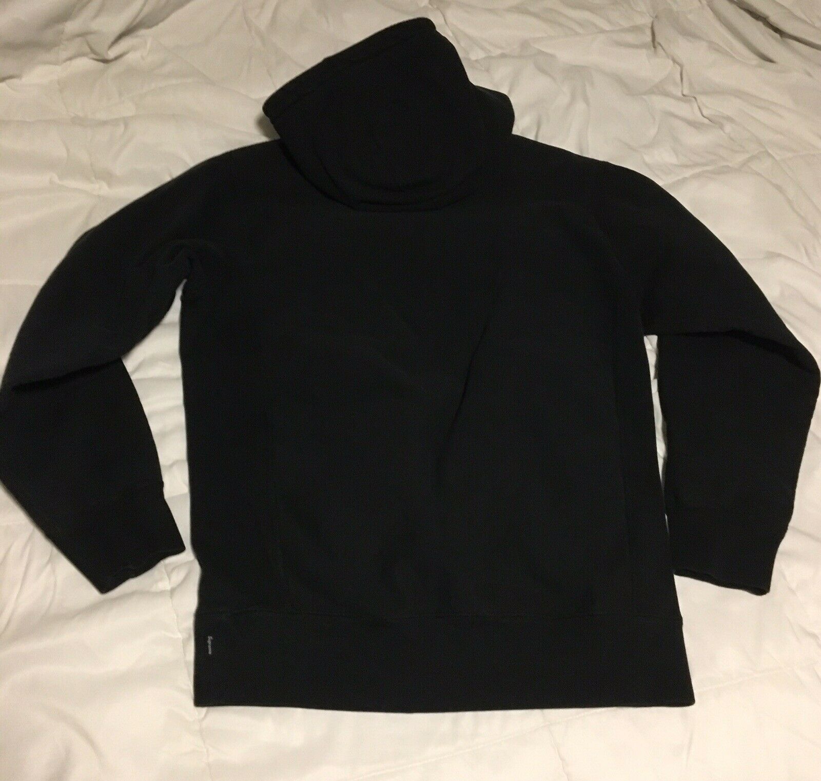 Supreme Hoodie NY City Black on Black Long Sleeve Made in Canada Chest ...