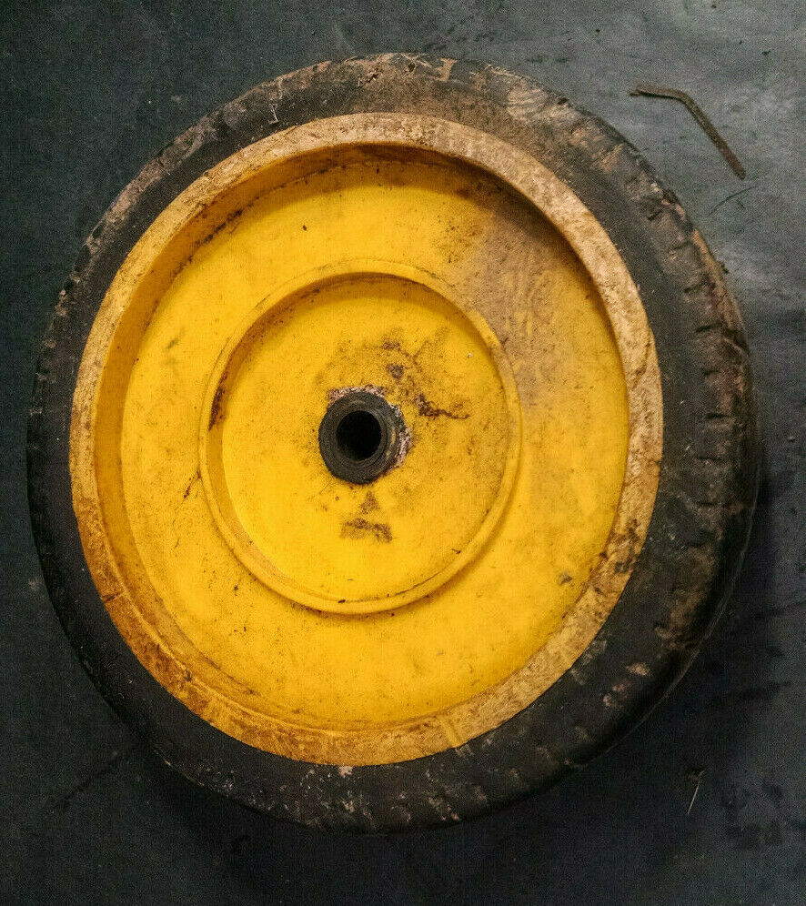 MTD YardMan 6.5hp OHV SelfPropelled Lawn Mower Wheel and Tire, Plastic, 8" Lawn Mowers