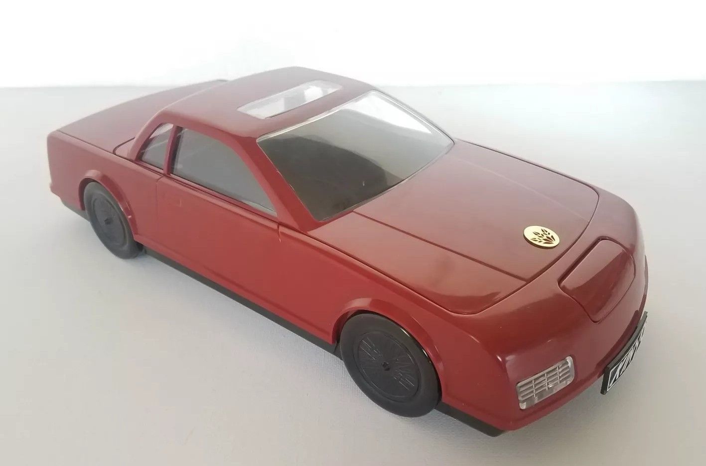 Vintage Kinyo Red Car Shaped AutoWinder VHS Tape Rewinder AW600V VHS Other