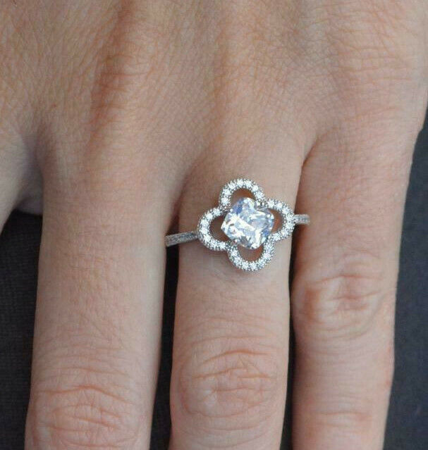 1.00Ct Cushion Cut White Diamond 925 Silver Traditional Floral Engagement Ring