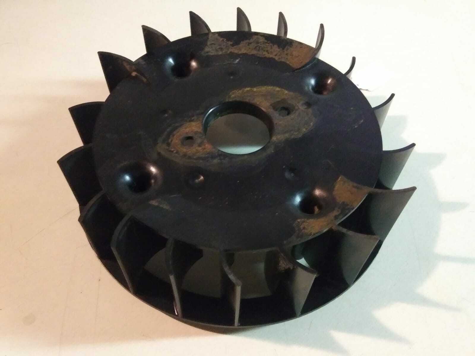 GENUINE OEM BRIGGS AND STRATTON ENGINE FLYWHEEL FAN 791236 Parts