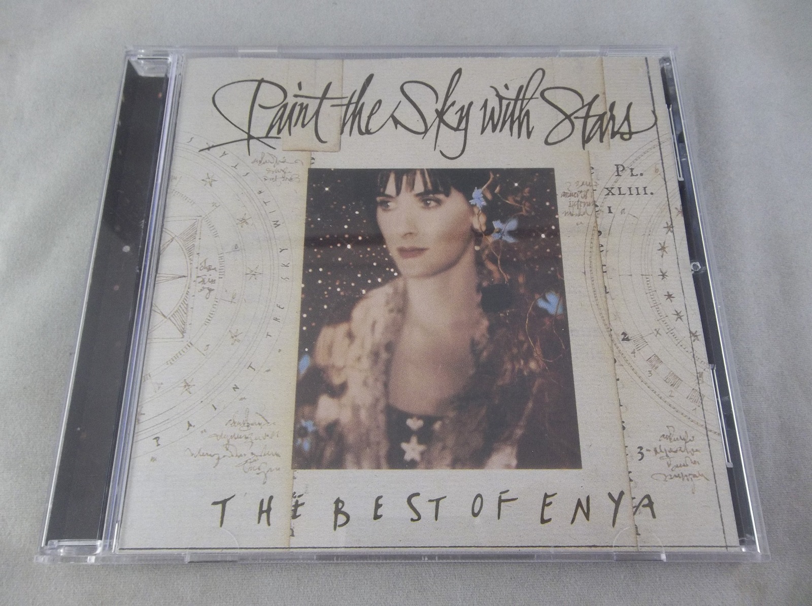 Paint The Sky With Stars The Best Of Enya 1997 Warner Music CD - CDs